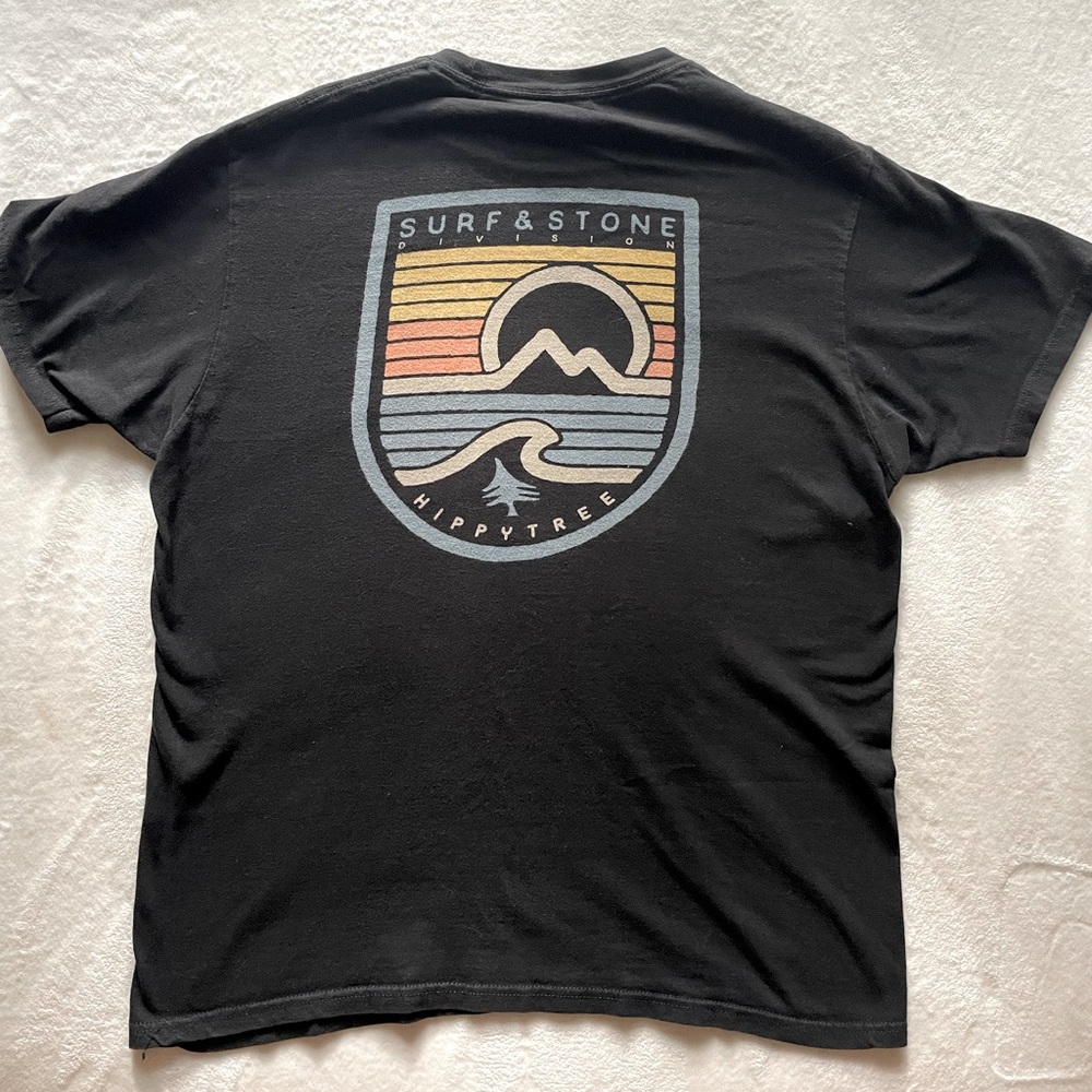 Hippytree Tee